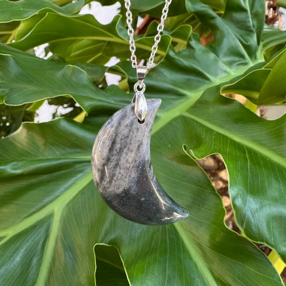 NEW African Bloodstone Crescent Moon Pendant Necklace